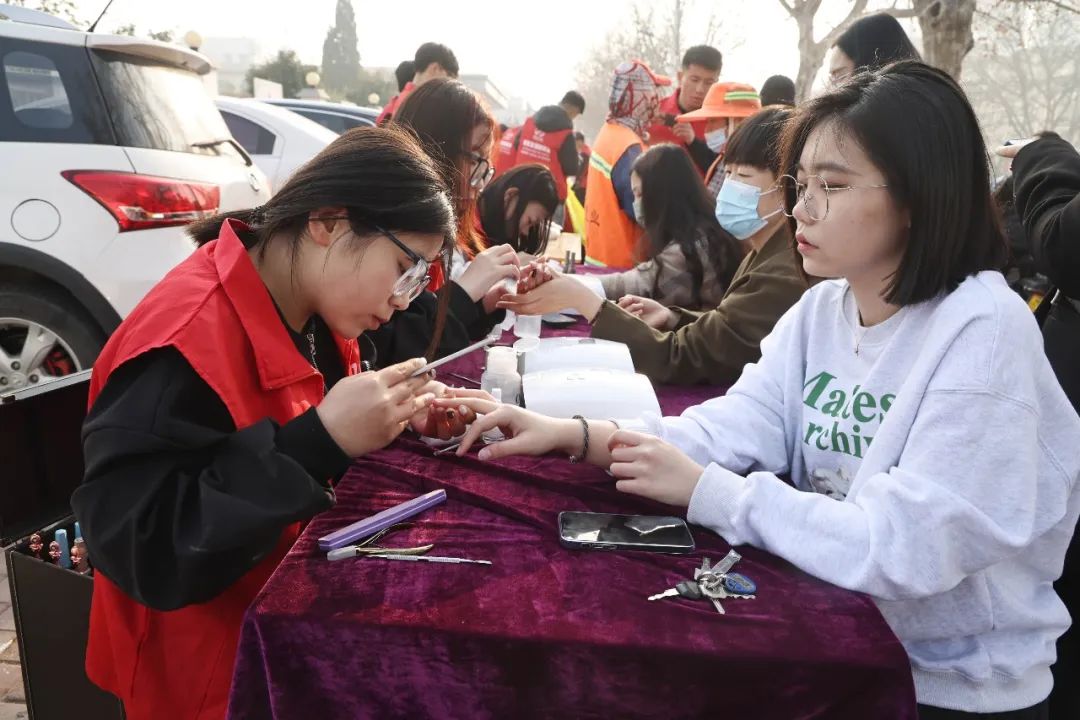 熱烈祝賀濮陽市吳越職業(yè)培訓學校榮獲濮陽市華龍區(qū)“三八紅旗集體”稱號！